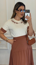 Conjunto Saia Vitória